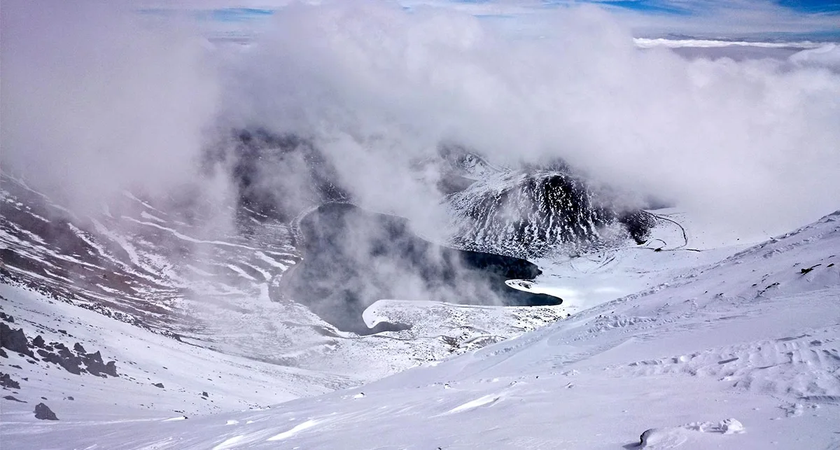 Imagen de portada de «19 - 21 de noviembre: Jornada con saldo rojo en el Nevado de Toluca».