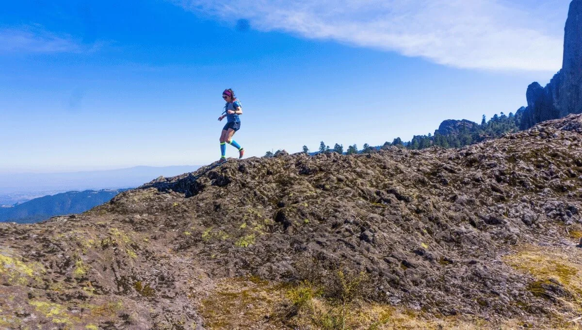 Imagen de portada de «Descenso Vertical Trail Series: la primer carrera en que todo es de bajada».