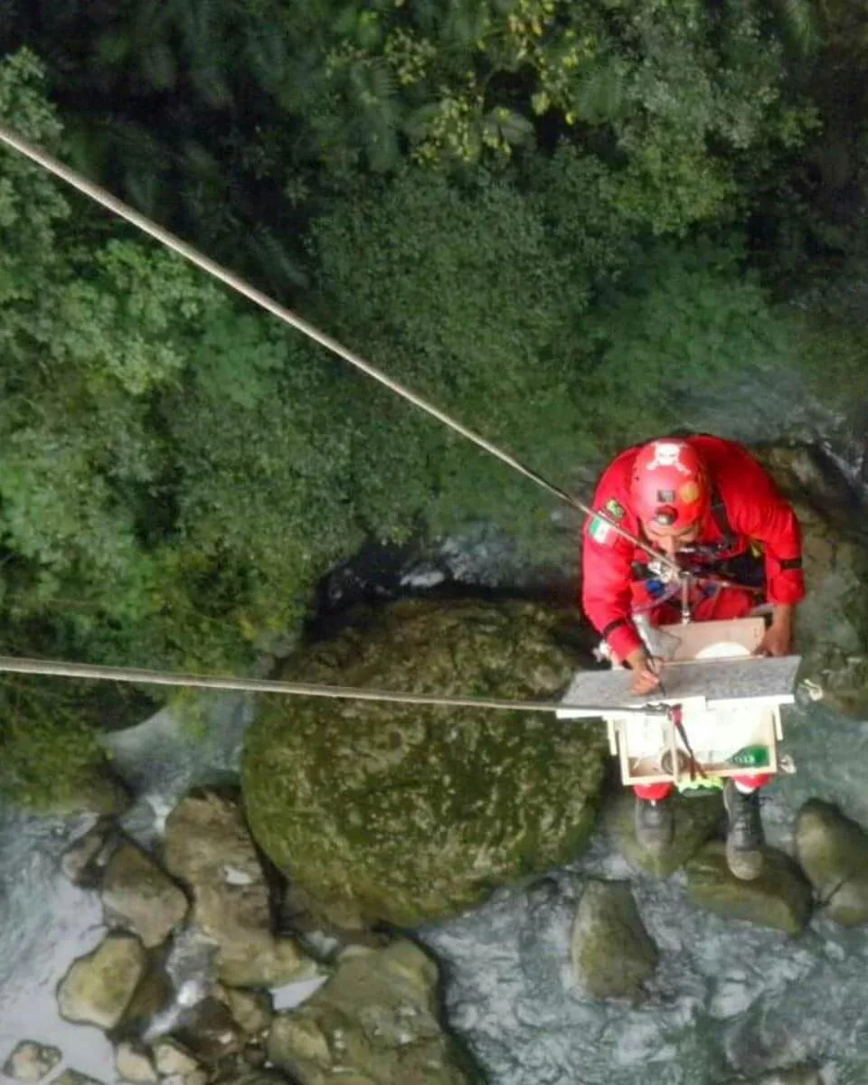 Sótano del boquerón, Zongolica Veracruz Foto Rogelio Hernández