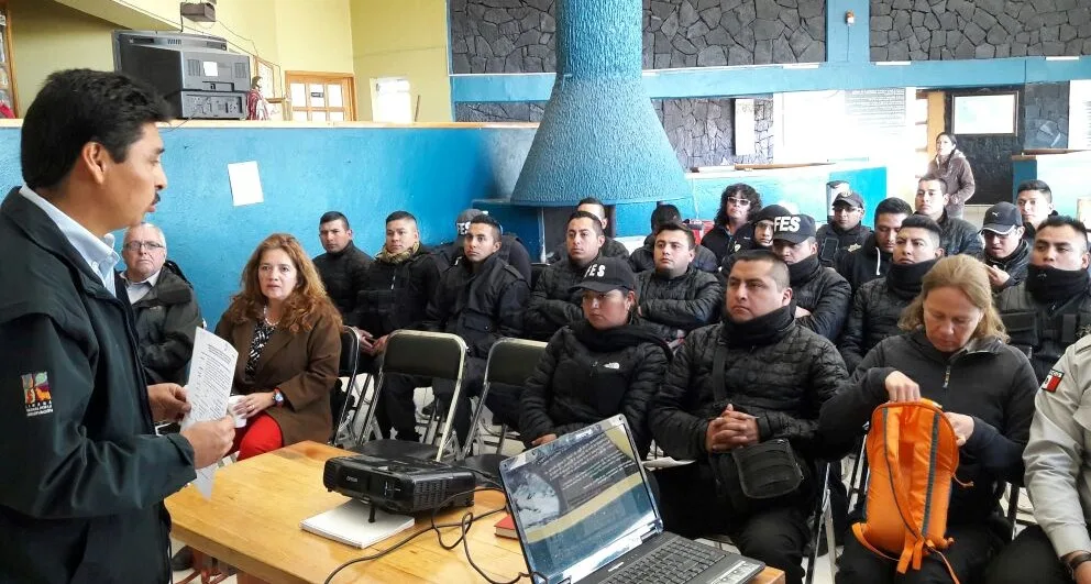 Imagen del archivo de «Se trabaja en nuevos lineamientos para el Parque Izta-Popo».
