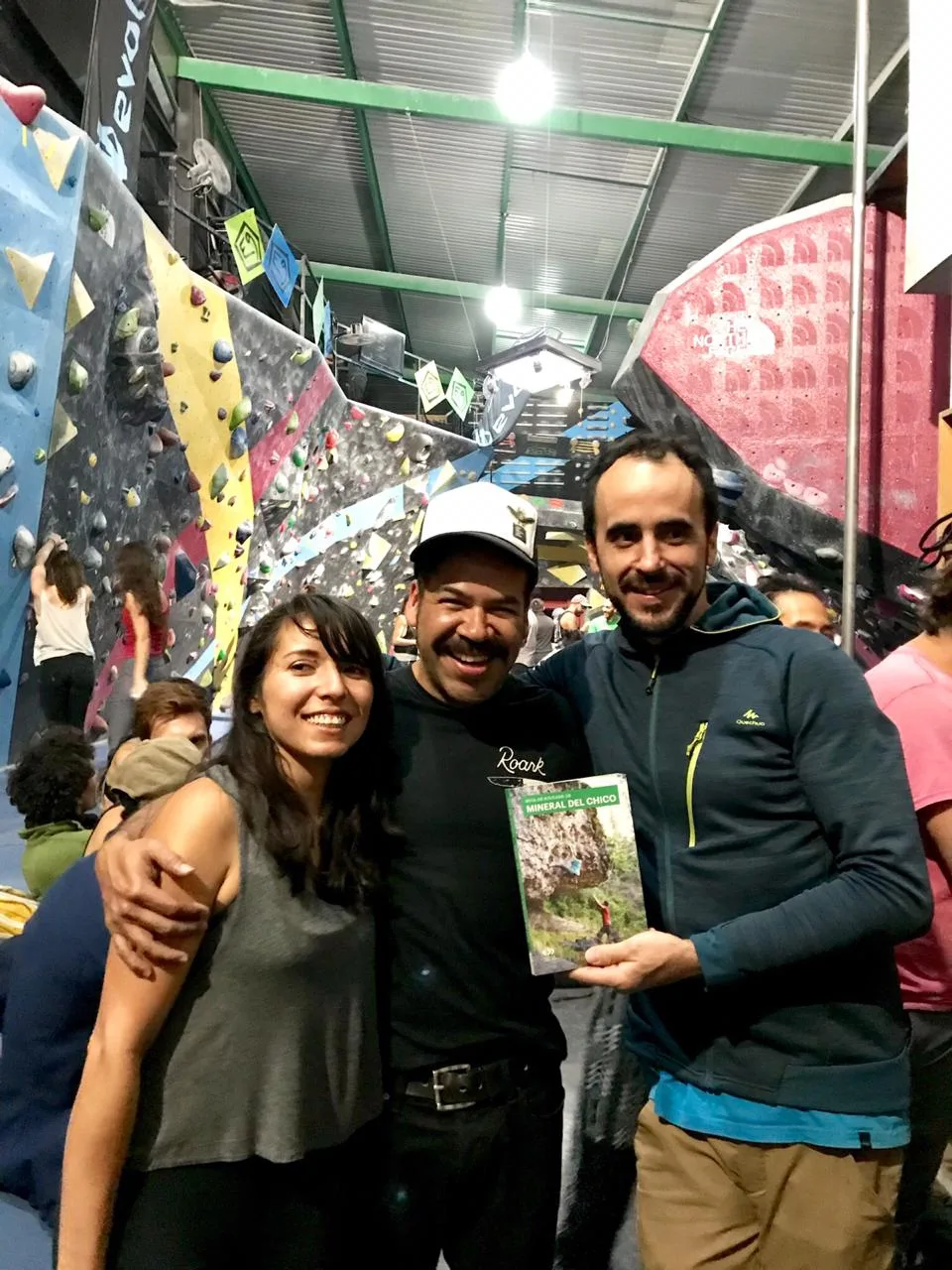 Imagen del archivo de «Inicia gira de presentaciones de la Guía de Boulder Mineral del Chico».