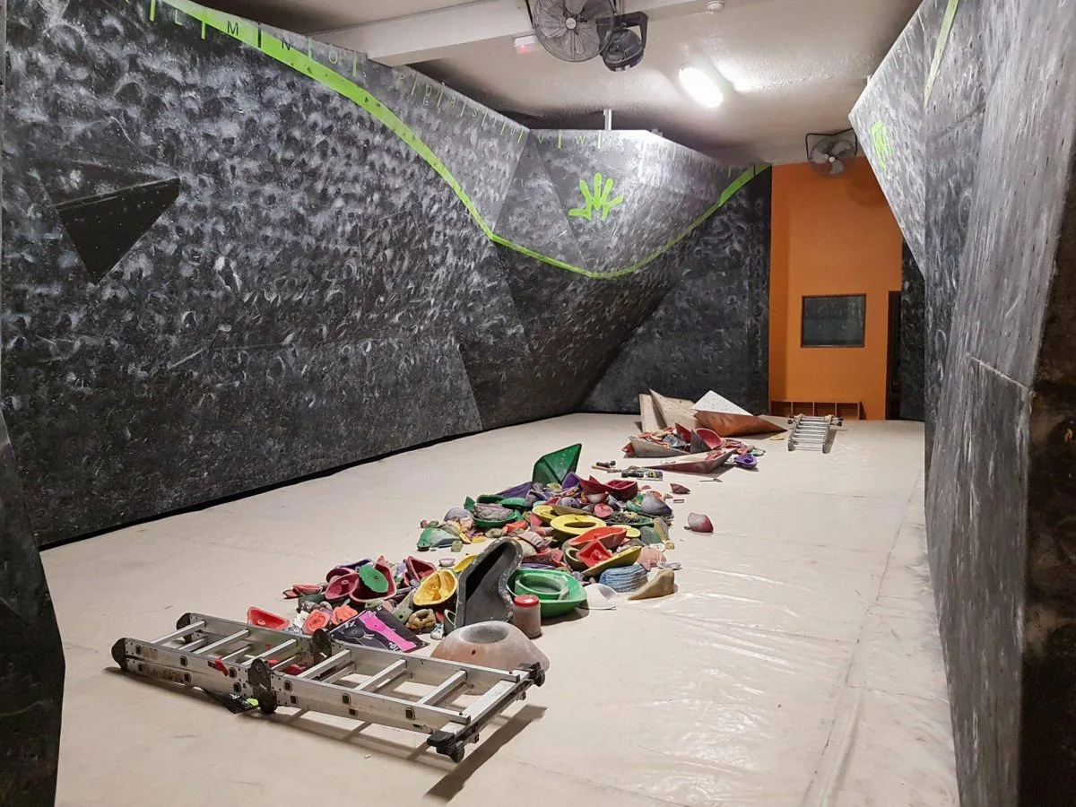 Imagen de portada de «Historia de los muros de escalada: ¿cómo nace la modalidad indoor?».