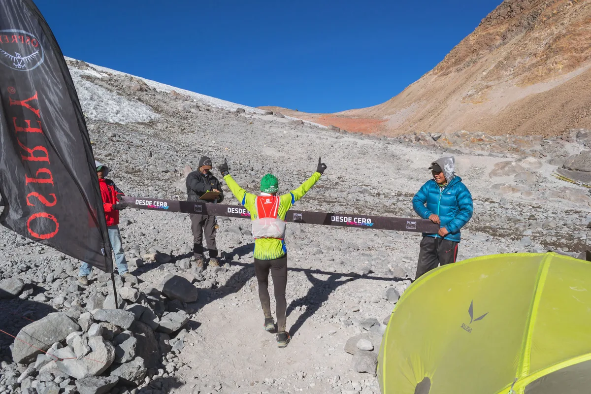 Imagen del archivo de «Desde Cero Challenge corona al Rey de las Montañas, Ricardo Mejía».