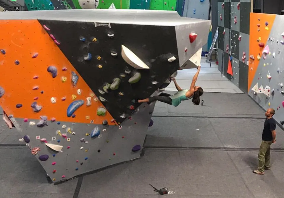 Imagen de portada de «"Hic et nunc", la mística del entrenamiento con el Climbing Sensei. Por Fernanda González».