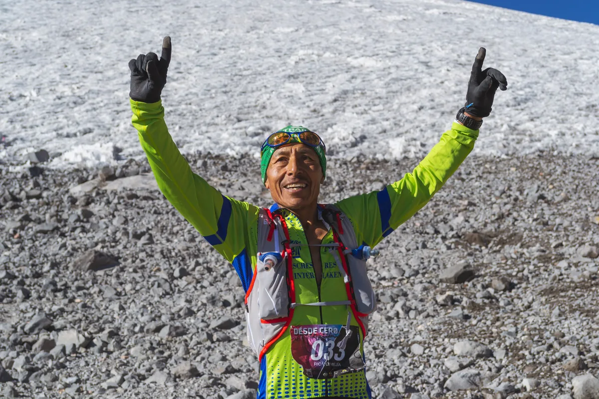 Imagen de portada de «Desde Cero Challenge corona al Rey de las Montañas, Ricardo Mejía».