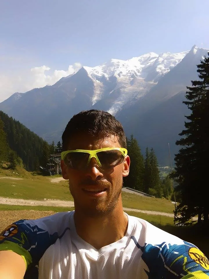 Imagen del archivo de «Álvaro Reyes listo en Chamonix para el Ultra Trail CCC del Mont Blanc».