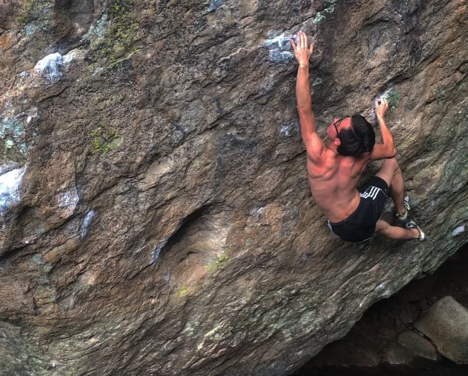 Imagen de portada de «José Ramón Santos se lleva Crêpe Suzette (V13), en Mineral del Chico».