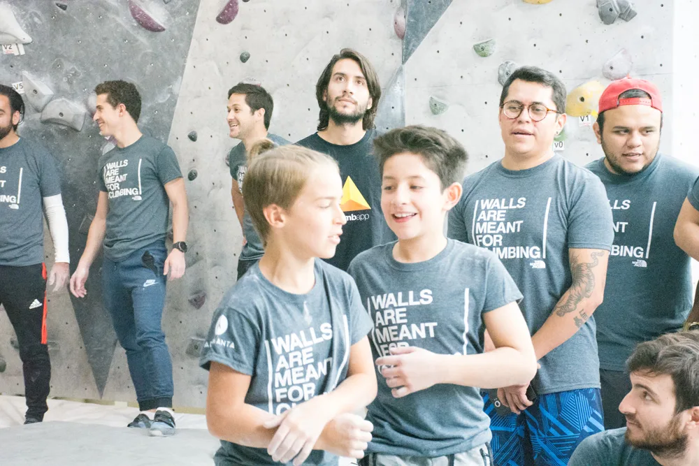 Imagen del archivo de «Walls are Meant for Climbing: agosto 19, por un día mundial de la escalada #ClimbWalls».