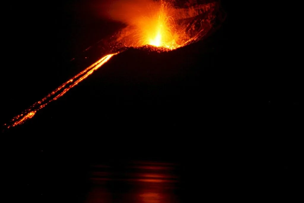 Imagen del archivo de «Volcanes mexicanos: la visión de Ramón Espinasa, montañista y vulcanólogo».