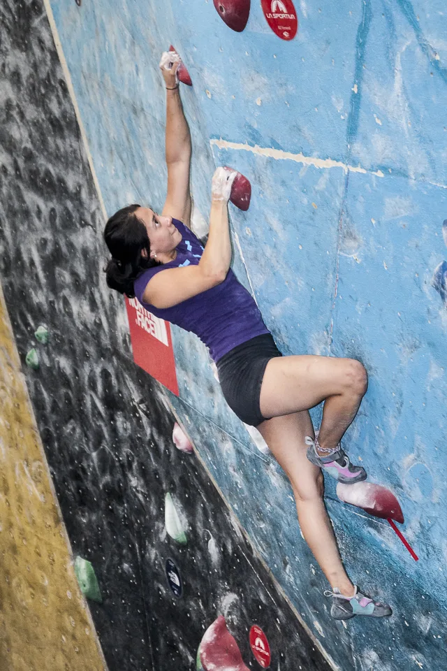 Imagen del archivo de «Una estudiante de comercio y uno de física, campeones de la Liga de Escalada Estudiantil».