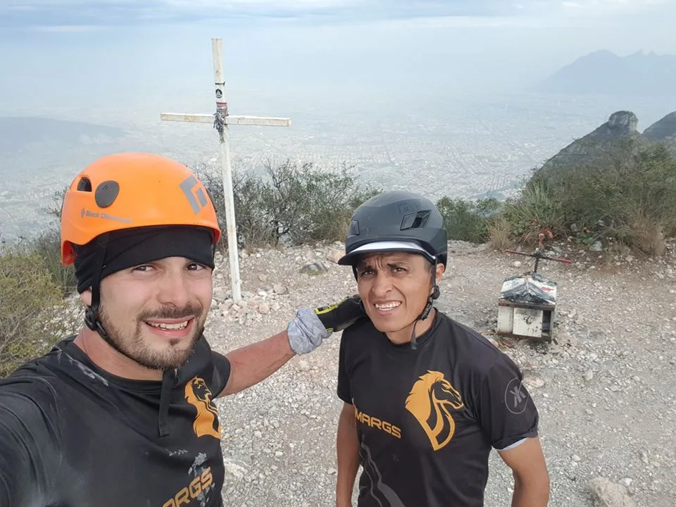 Imagen del archivo de «Reflexiones de cabo a rabo: Cerro de las Mitras en menos de 24hrs, por Arturo Anaya y Victor Guevara».