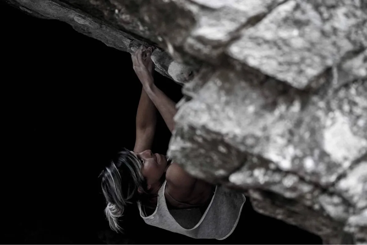 Imagen del archivo de «Video: Swiss Uncut, un viaje por las míticas tierras del boulder».
