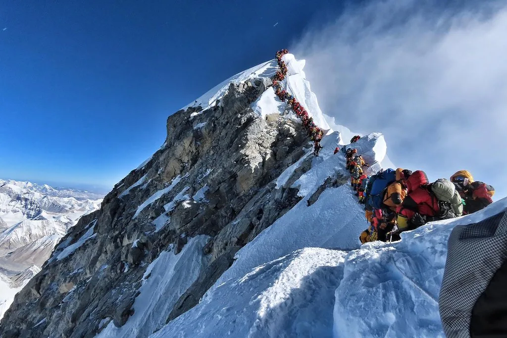 Imagen de portada de «Temporada Everest: gobierno de Nepal cambiará reglas; UIAA pide diálogo».