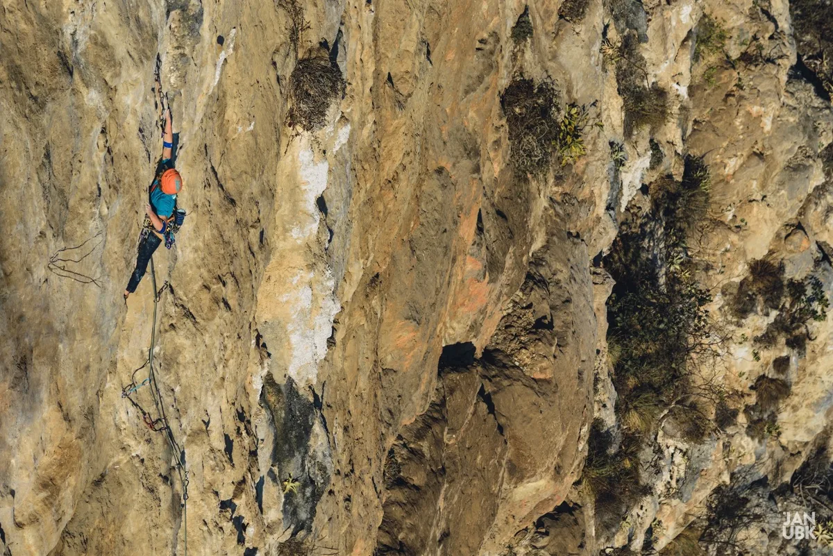 Imagen de portada de «Xibalbá Uprising: una apertura de 850m en el Cañón del Sumidero».
