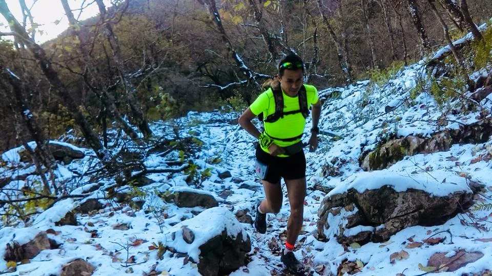 Imagen de portada de «"Sólo sal, da lo mejor de ti y vive la montaña": entrevista a Fidel Martínez, sobre podios, récords y vida».