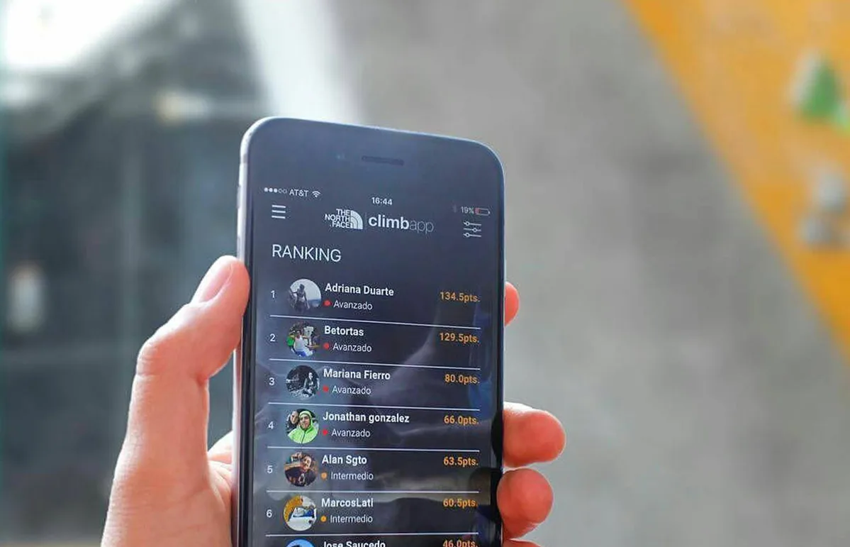 Imagen de portada de «Únete a la Compe ClimbApp Intermuros 2018 en 7 gimnasios y 3 ciudades».