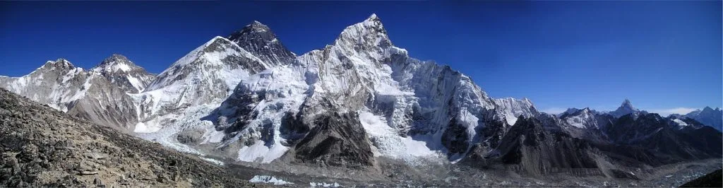 Imagen del archivo de «El mexicano David Liaño realiza su séptima cumbre en el Everest».