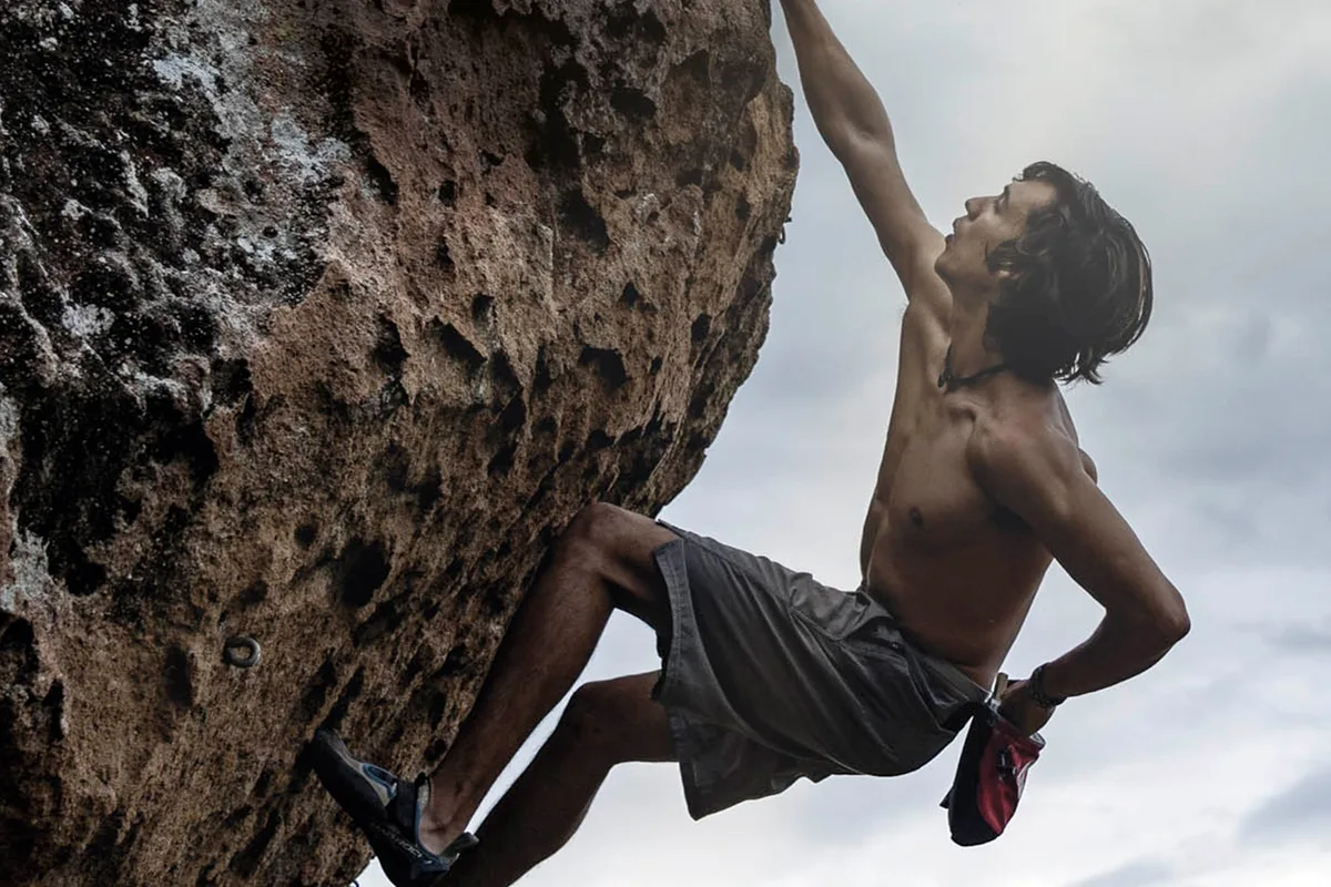 Imagen de portada de «Entre Dedos: Fer de la Mora y la escalada de Guadalajara en el #FFF19».