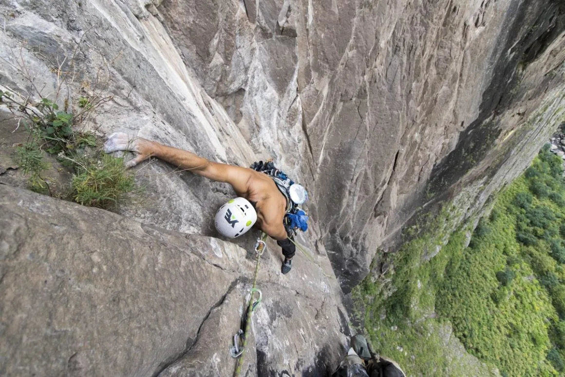 Imagen del archivo de «Repetir Amapola Express, una ruta de 860m en El Gigante, por Pablo León».