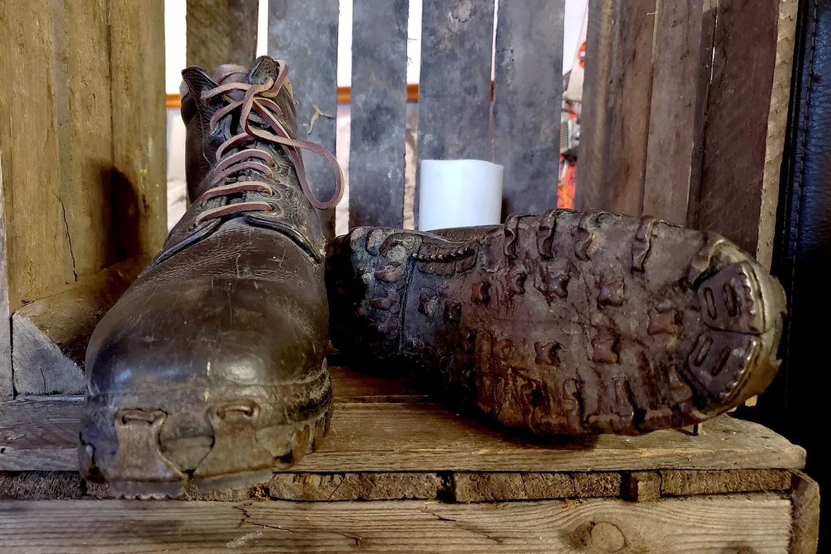 Imagen de portada de «¿Botas o tenis para senderismo? consejos para elegir el mejor calzado».