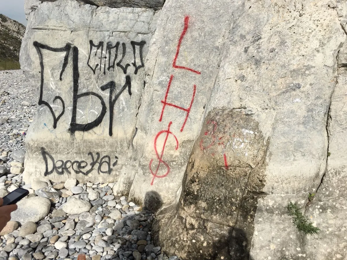 Imagen del archivo de «Washteca: un proyecto de limpia de graffitis en la Huasteca, Nuevo León».