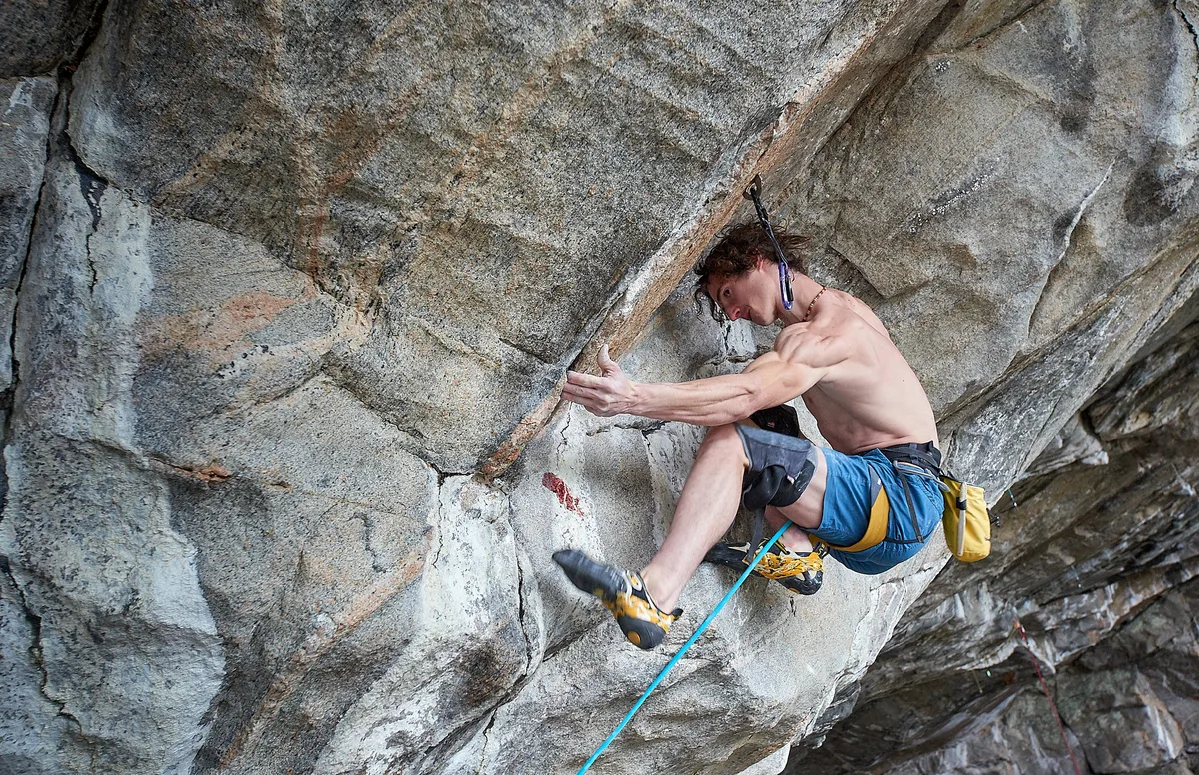 Imagen de portada de «"Cuanto más duro escalas, escalar se convierte en un arte", Ondra en #SilencePremiere».