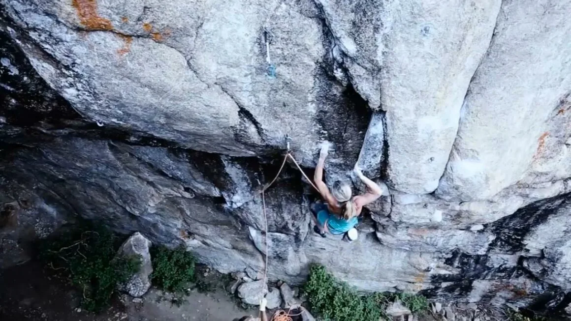 Imagen del archivo de «Mujeres en la montaña: rompiendo barreras en el outdoor #8M».