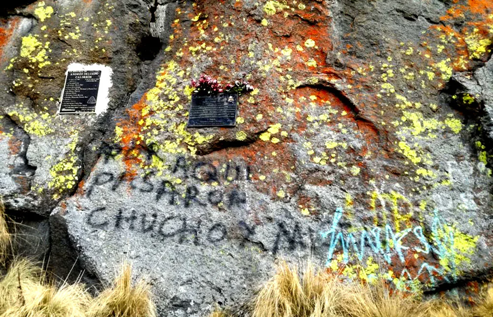 Imagen del archivo de «Washteca: un proyecto de limpia de graffitis en la Huasteca, Nuevo León».