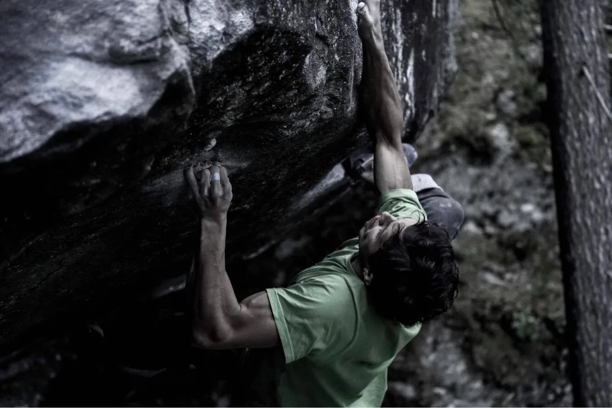 Imagen de portada de «Video: Swiss Uncut, un viaje por las míticas tierras del boulder».