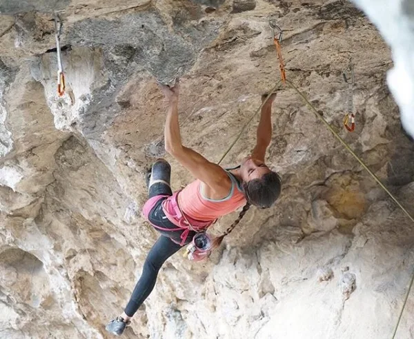 Imagen del archivo de «Lary y Fery son #PrettyStrong con Daila Ojeda; detrás de la grabación en El Salto».