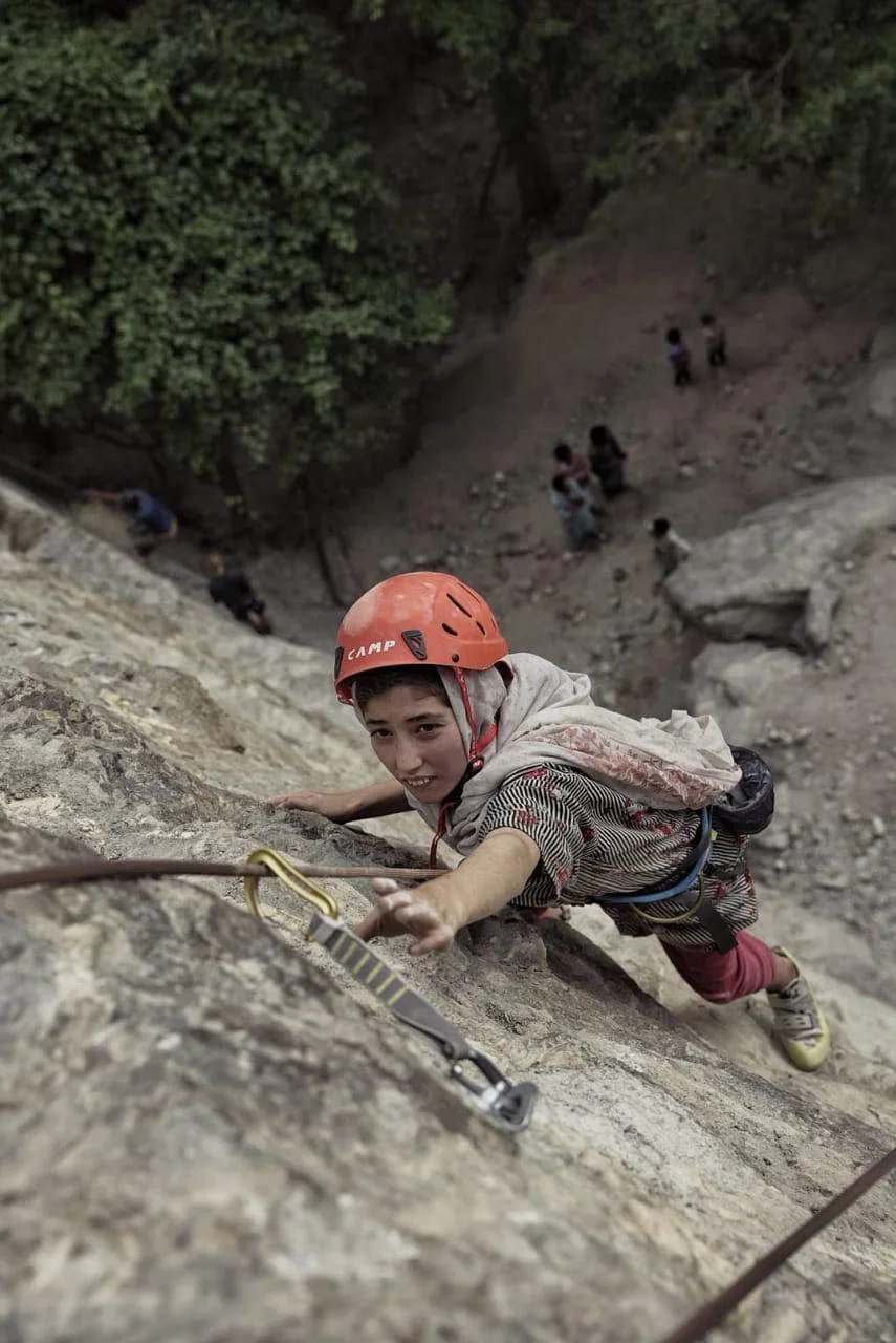 Imagen del archivo de «Climbing for a Reason cumple sueño de Juan Pablo Mohr en Pakistán: escalada para mujeres».