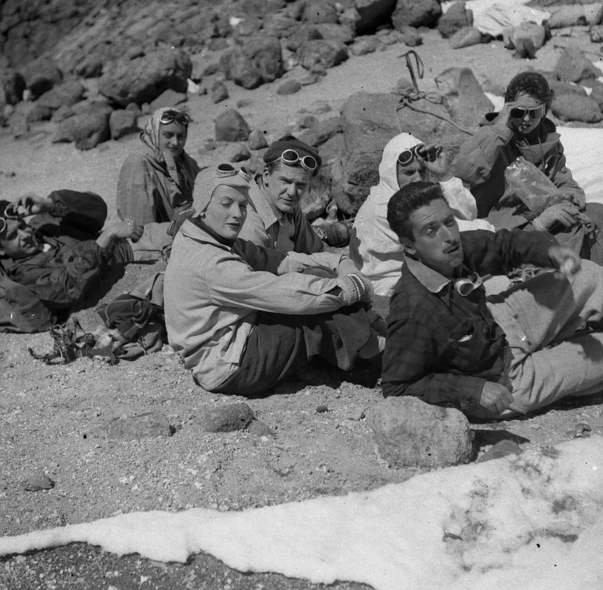 Imagen del archivo de «Fernando la "Araña" Lipkau y los refugiados españoles en los volcanes de México».