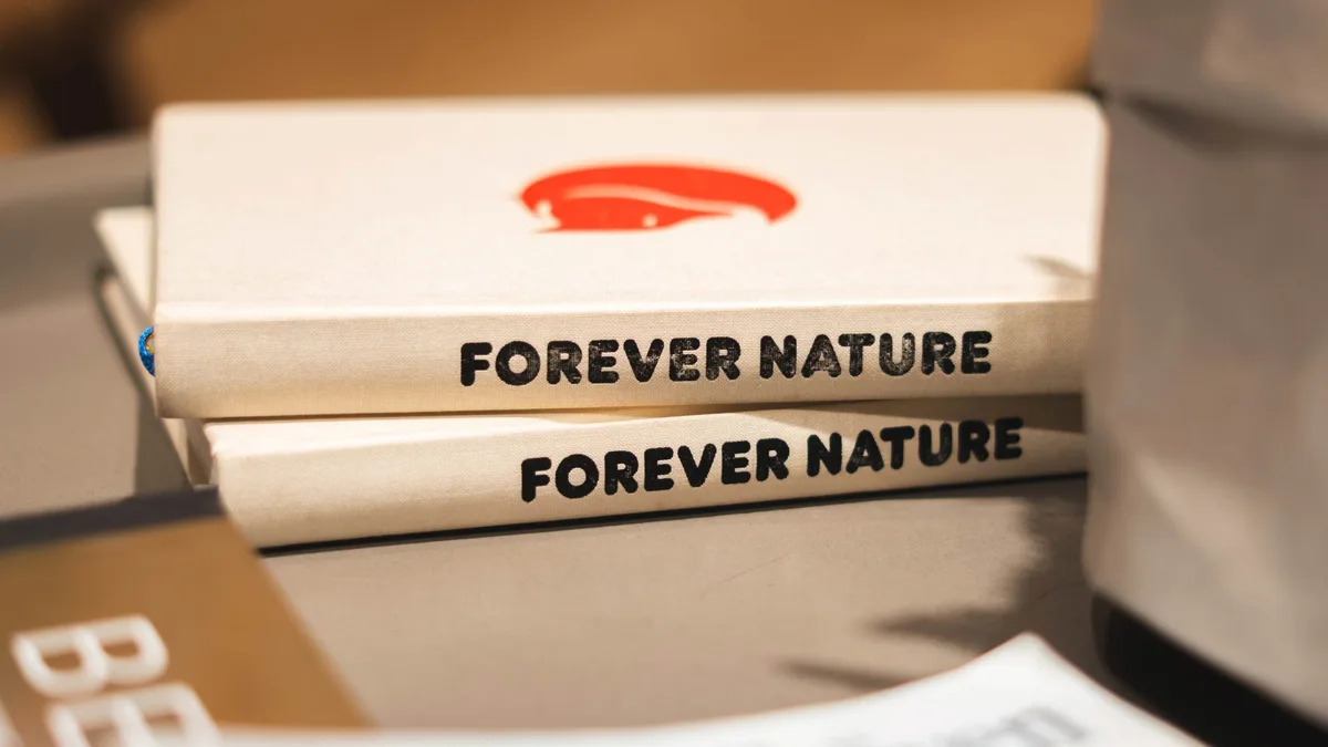 Imagen de portada de «Naturkompaniet Estocolmo: donde Fjällräven cuenta su historia más allá de la marca».