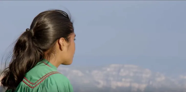 Imagen de portada de «Drexler rinde honores a ultramaratonista Lorena Ramírez con videoclip de Movimiento».