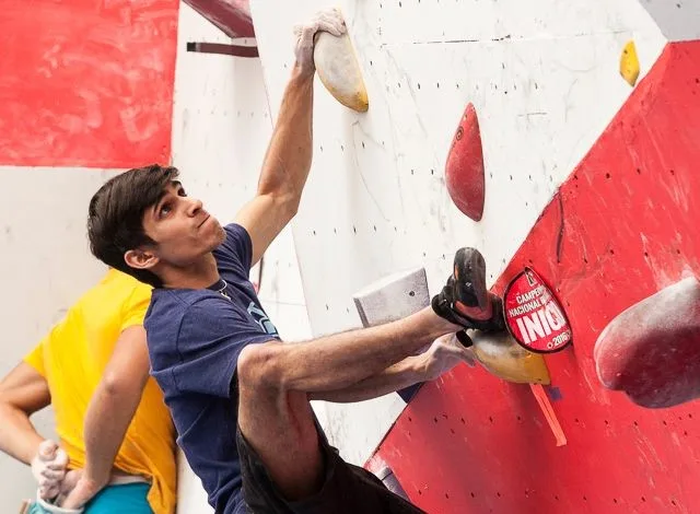 Imagen de portada de «Entrevista: Héctor López, Campeón Nacional de Bloque 2016».