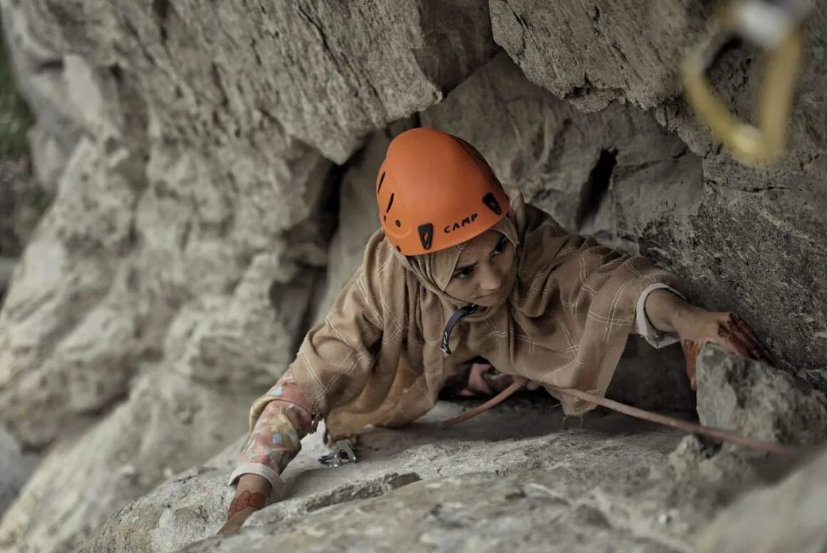 Imagen del archivo de «Climbing for a Reason cumple sueño de Juan Pablo Mohr en Pakistán: escalada para mujeres».