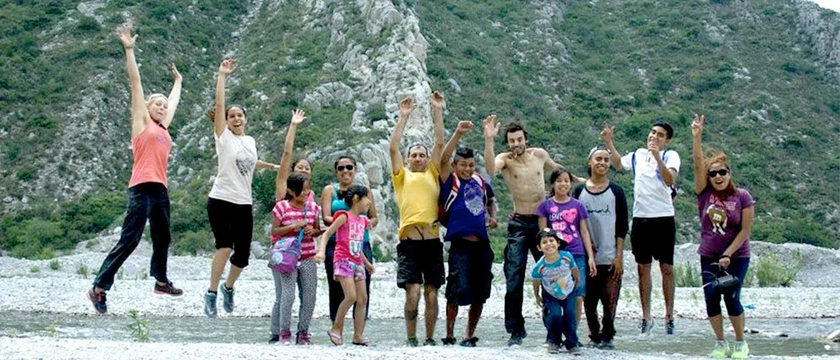 Imagen de portada de «Invitación: Escalando Fronteras en Memento, 26 de julio, 2015».