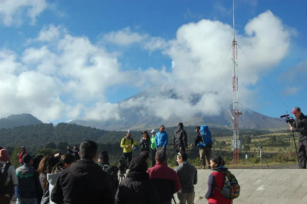 Imagen del archivo de «Iztaccíhuatl: Cientos de alpinistas demandan #MontañaSinViolencia».