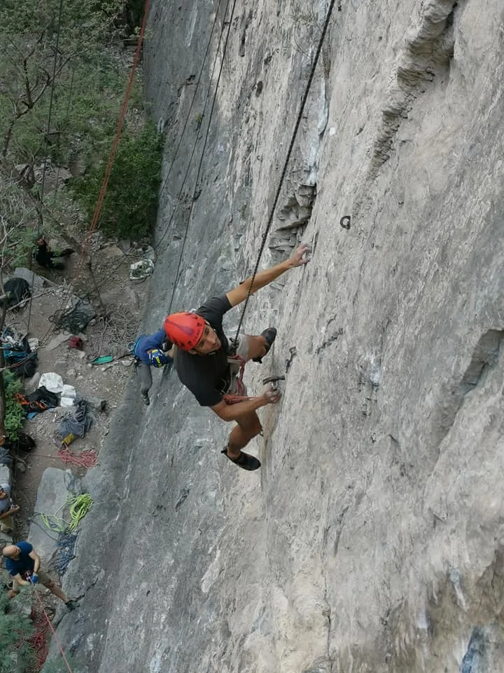 Imagen del archivo de «Escalada Libre realiza reequipamiento y limpieza en Potrero Chico».