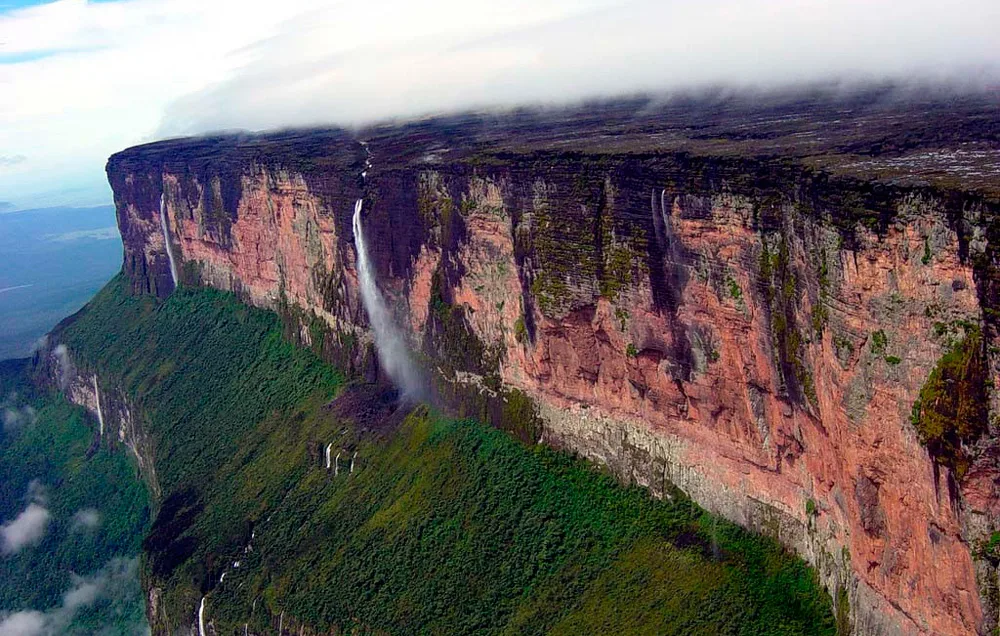 Imagen del archivo de «¿Cuáles son las montañas más altas de cada país de América del Sur?».