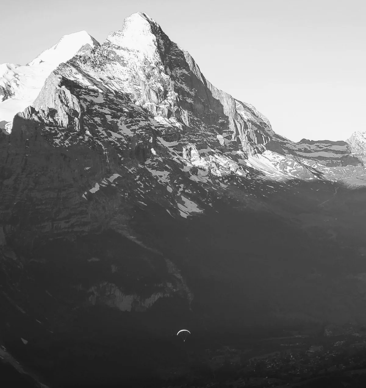 Imagen del archivo de «Mexicano vuela en parapente la Red Bull X-Alps y logra el 16º lugar».