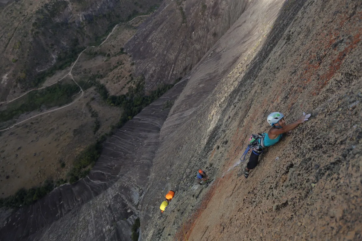 "Viaje de Cristal" 7c/8a. Foto Noel Martinez de Aguirre