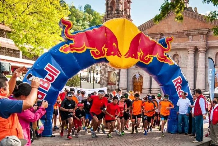 Imagen del archivo de «Entevista a Mariano "Tiburón" Castelao, campeón del Aerothlon 2016 en Temascaltepec».