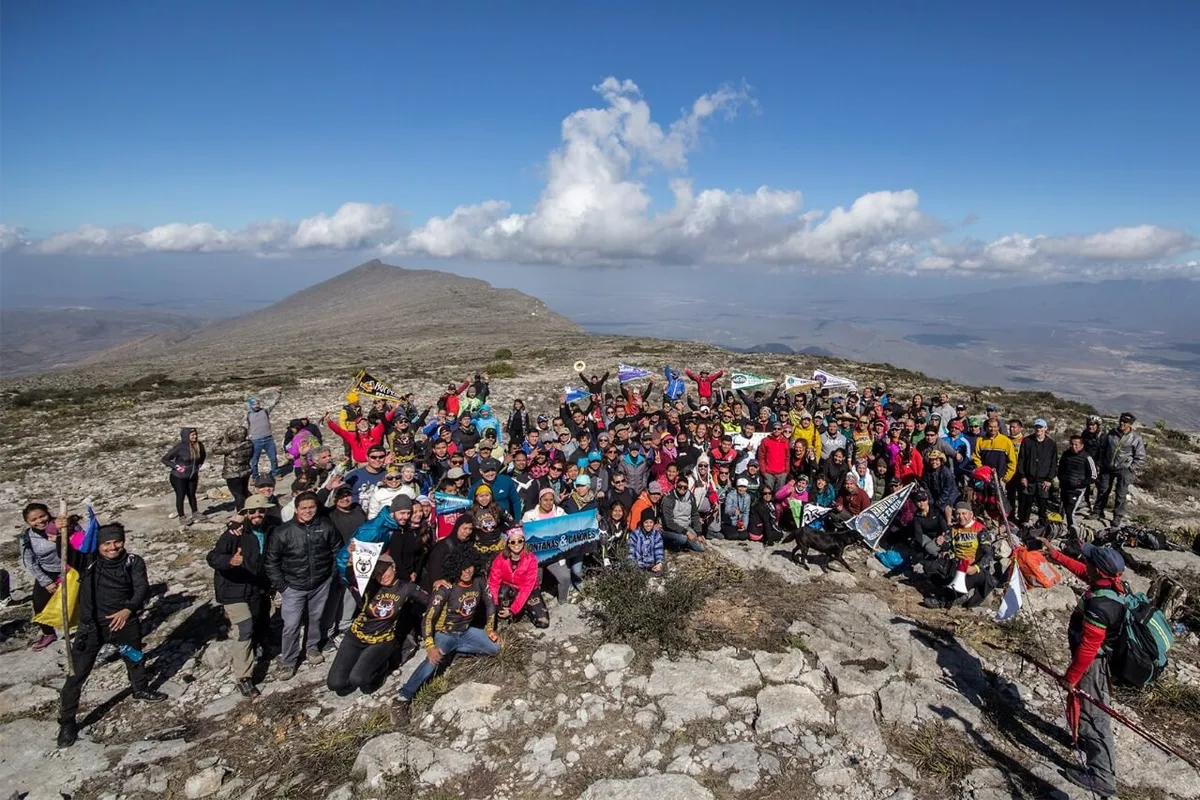 Imagen de portada de «Montañistas regios celebran confraternidad en Mina, Nuevo León».