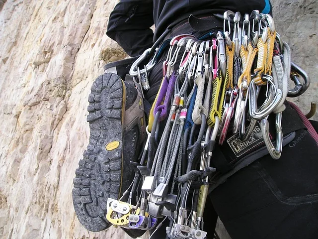 Imagen del archivo de «COVID-19: Cómo lavar y desinfectar el equipo de escalada».