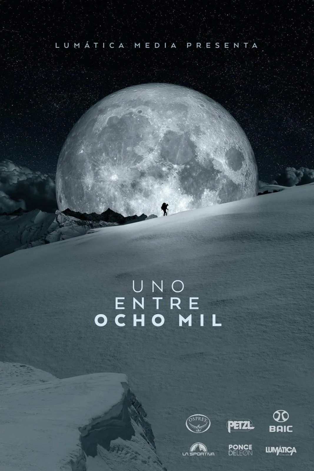 Cartel del documental Uno Entre Ocho Mil, presentado por Lumática Media.