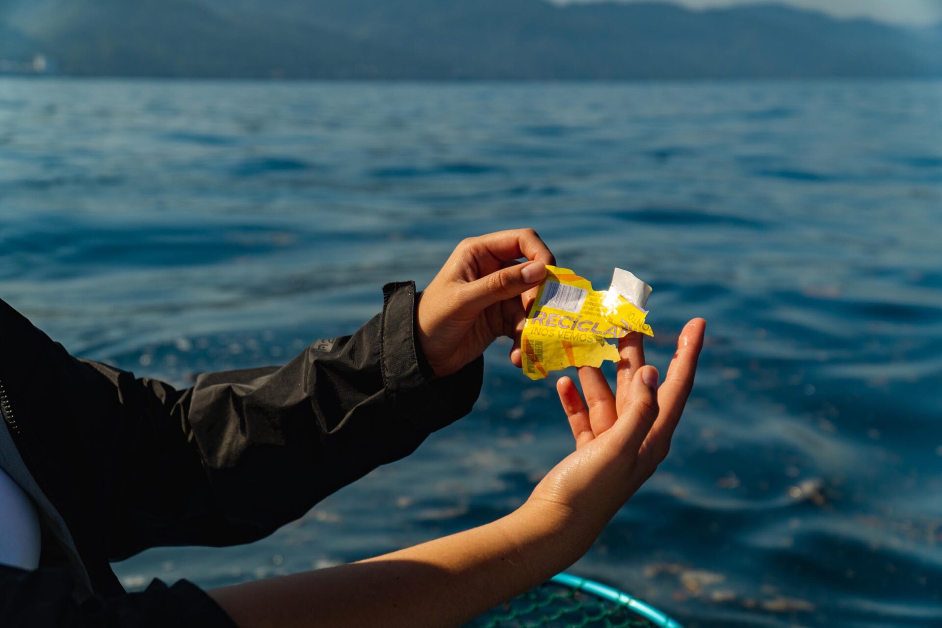 Limpieza mar Luca Benedetti